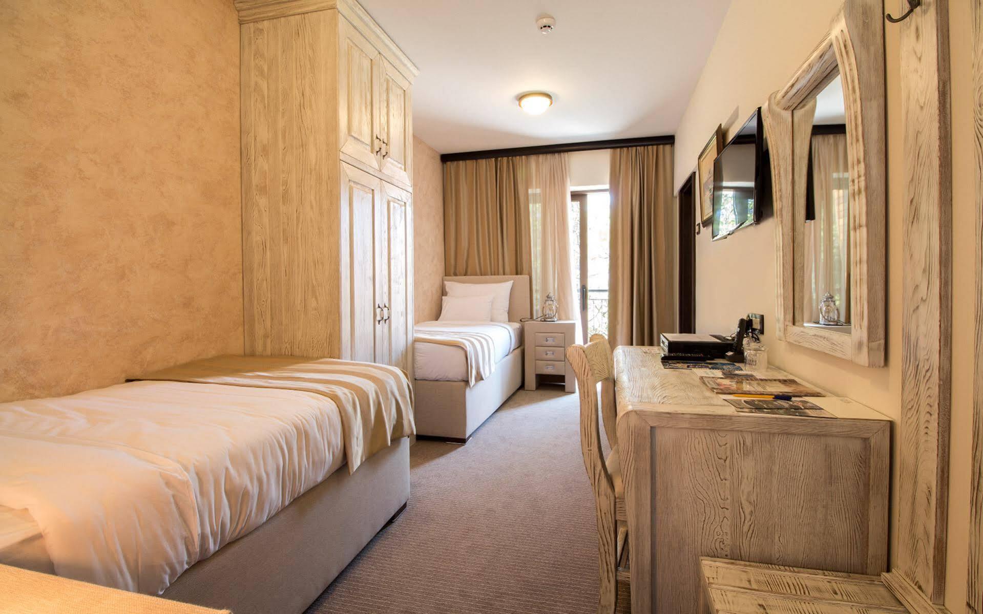 Hotel Helada Тиват Екстер'єр фото