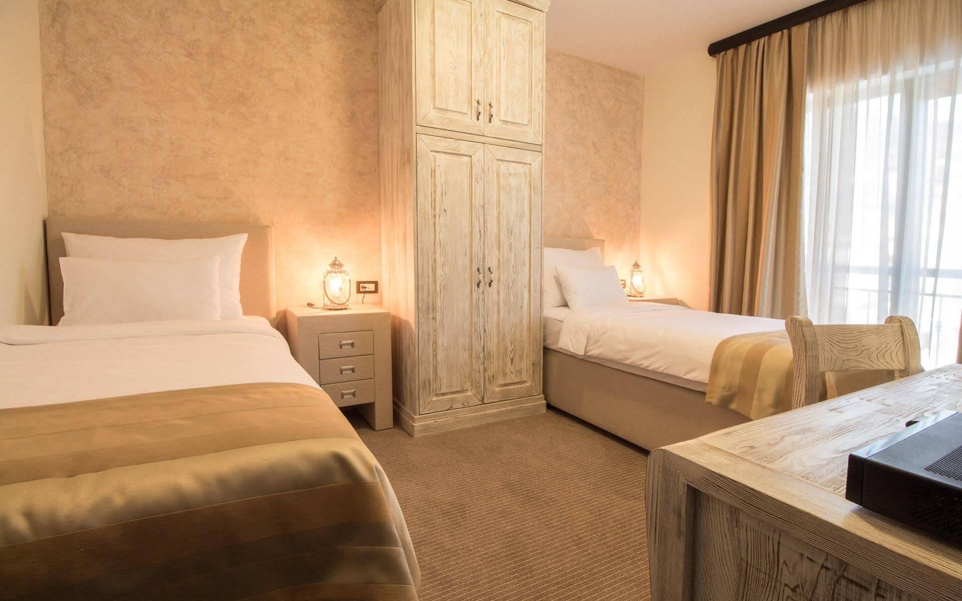 Hotel Helada Тиват Екстер'єр фото