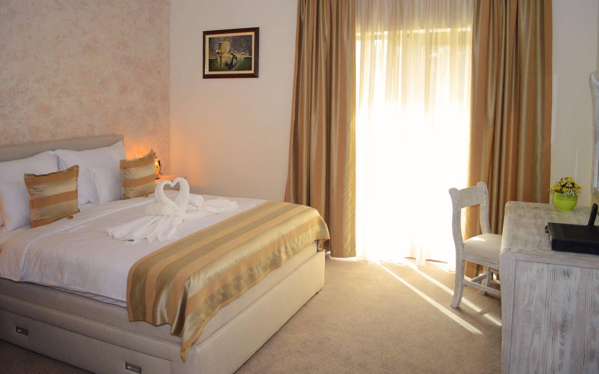 Hotel Helada Тиват Екстер'єр фото